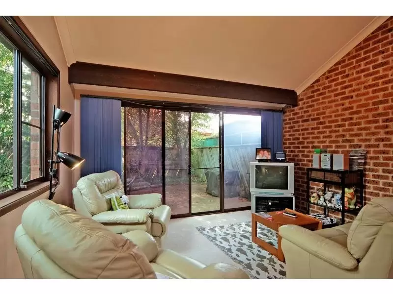 6/27 Bowada Street, Bomaderry Sold by Integrity Real Estate - image 3