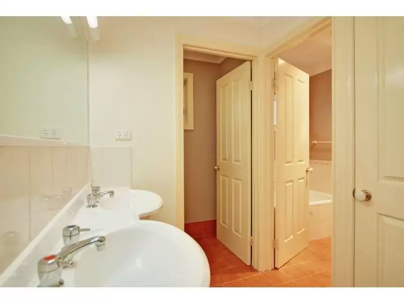 41 Illawarra Circuit, Worrigee Sold by Integrity Real Estate - image 6