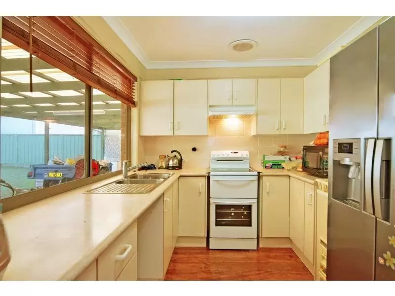 19 Rannoch Drive, West Nowra Sold by Integrity Real Estate - image 4
