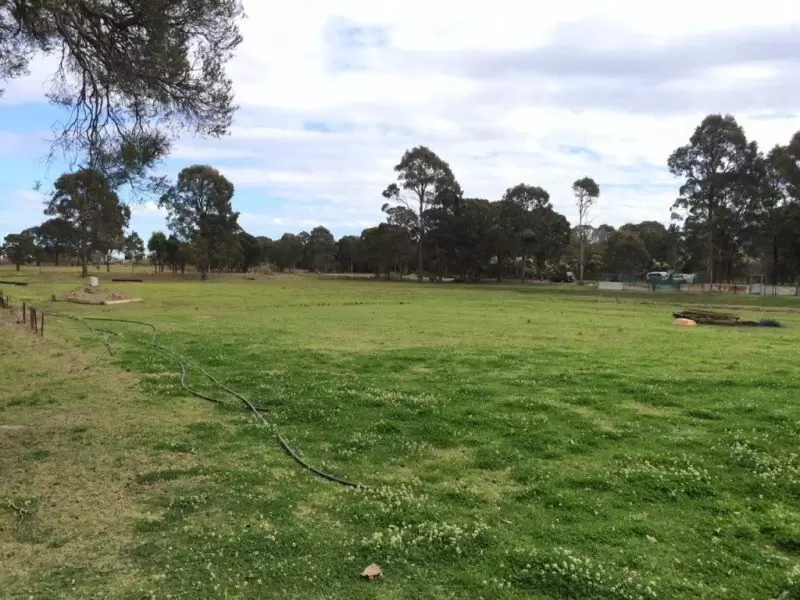 327 Old Southern Road, South Nowra Sold by Integrity Real Estate - image 2