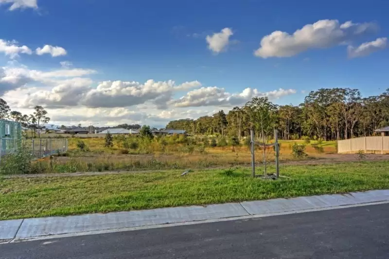 5 Alata Crescent, South Nowra Sold by Integrity Real Estate - image 1