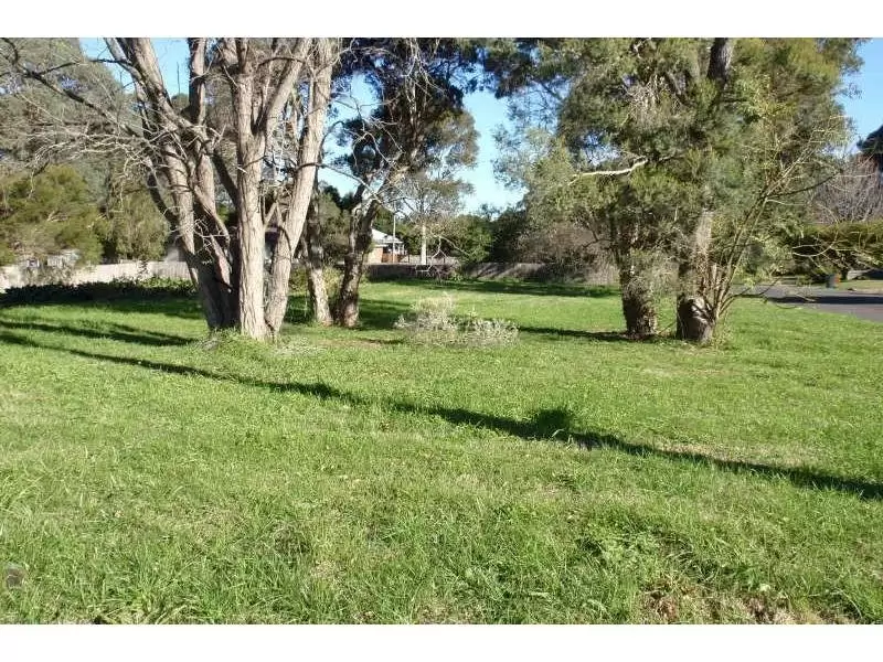 50 Birriley Street, Bomaderry Sold by Integrity Real Estate - image 4
