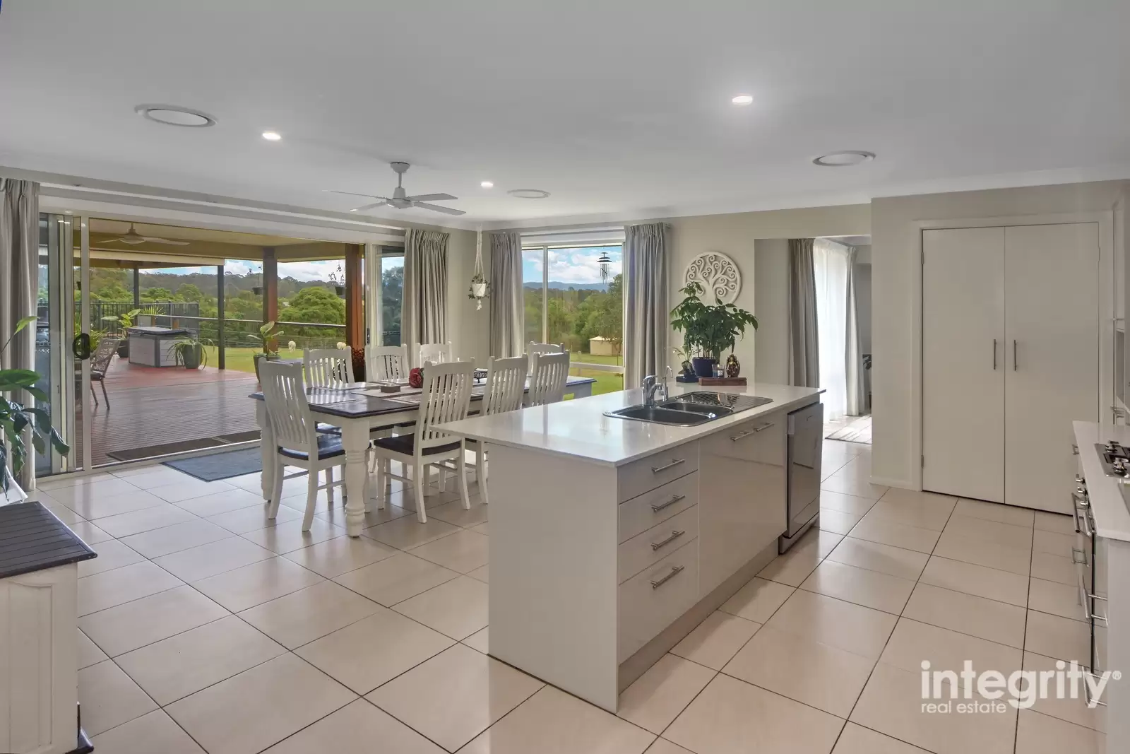 34 Greendale Close, Nowra Hill Sold by Integrity Real Estate - image 5