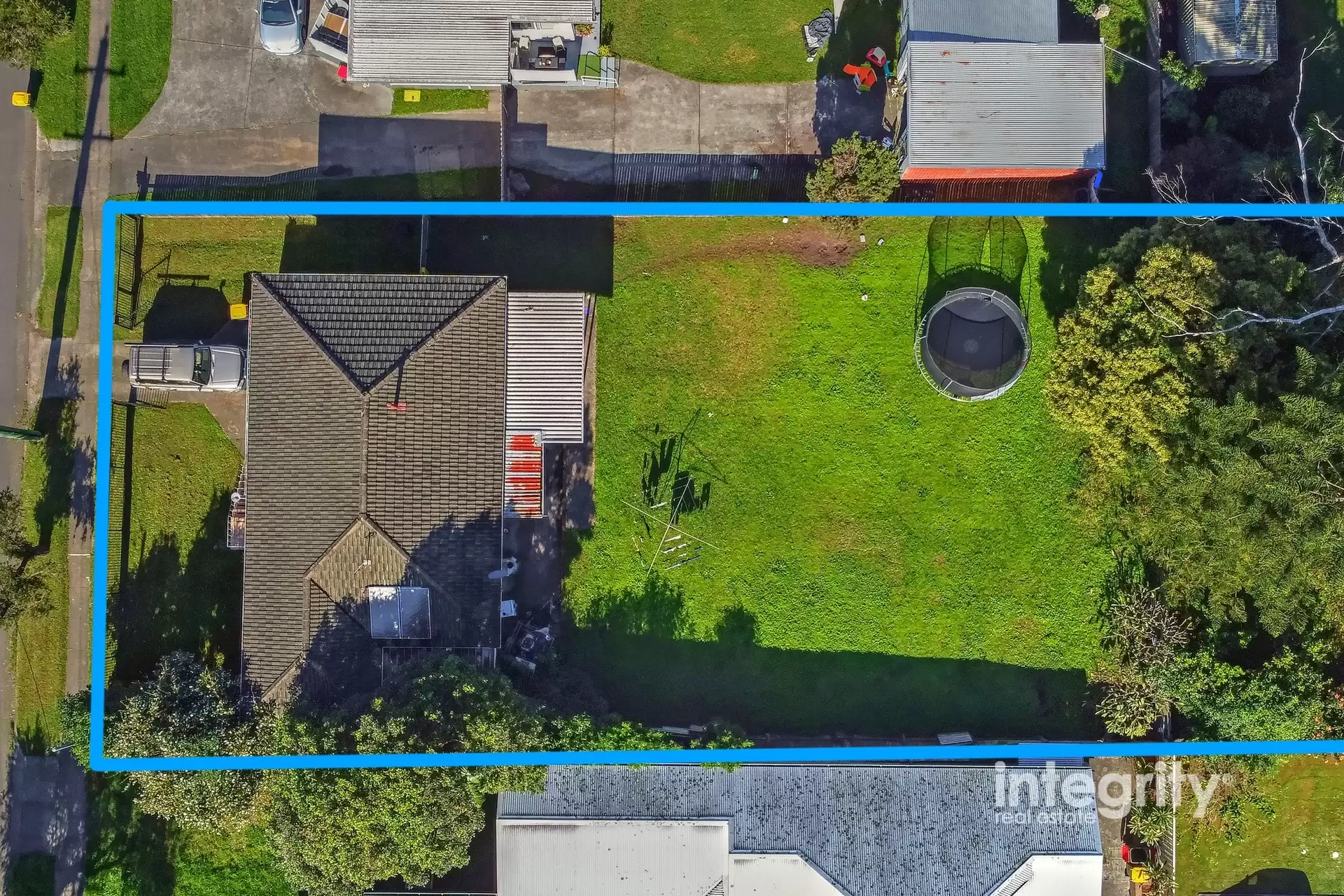 21 Meroo & Coomea Street, Bomaderry Sold by Integrity Real Estate - image 3