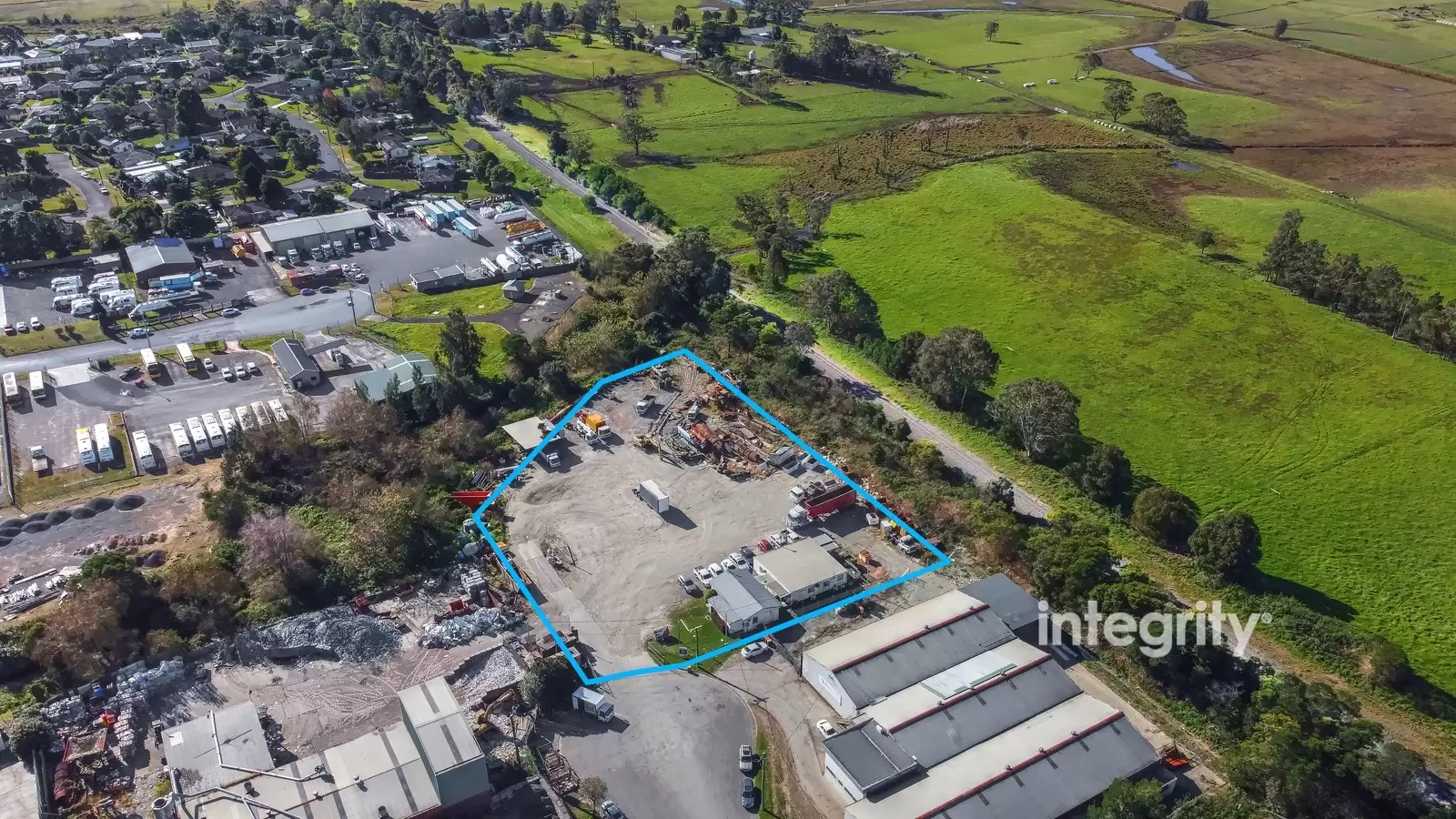 9 & 10 Victa Way, Bomaderry Sold by Integrity Real Estate - image 2