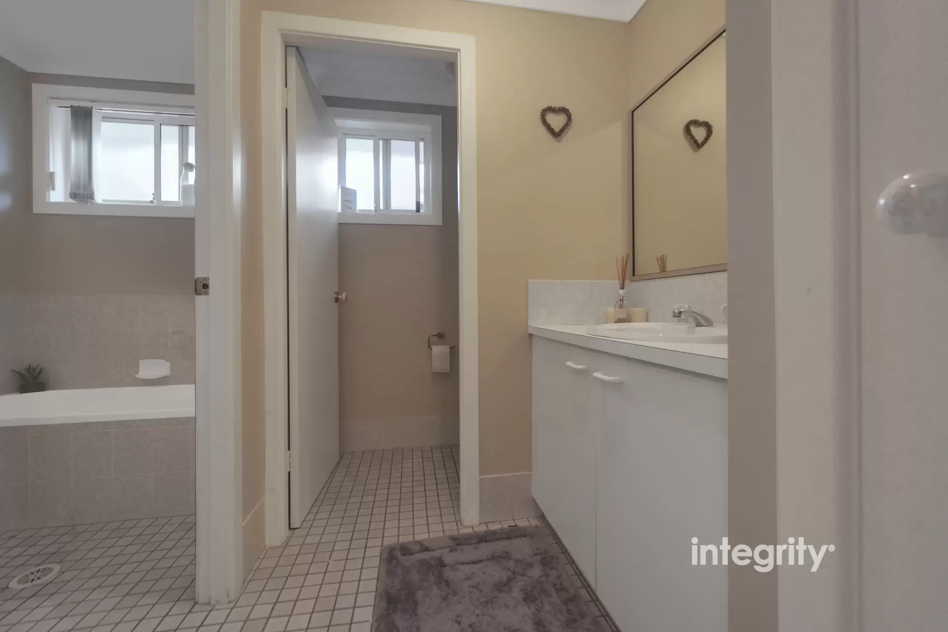 33 Hoskin Street, North Nowra Sold by Integrity Real Estate - image 9