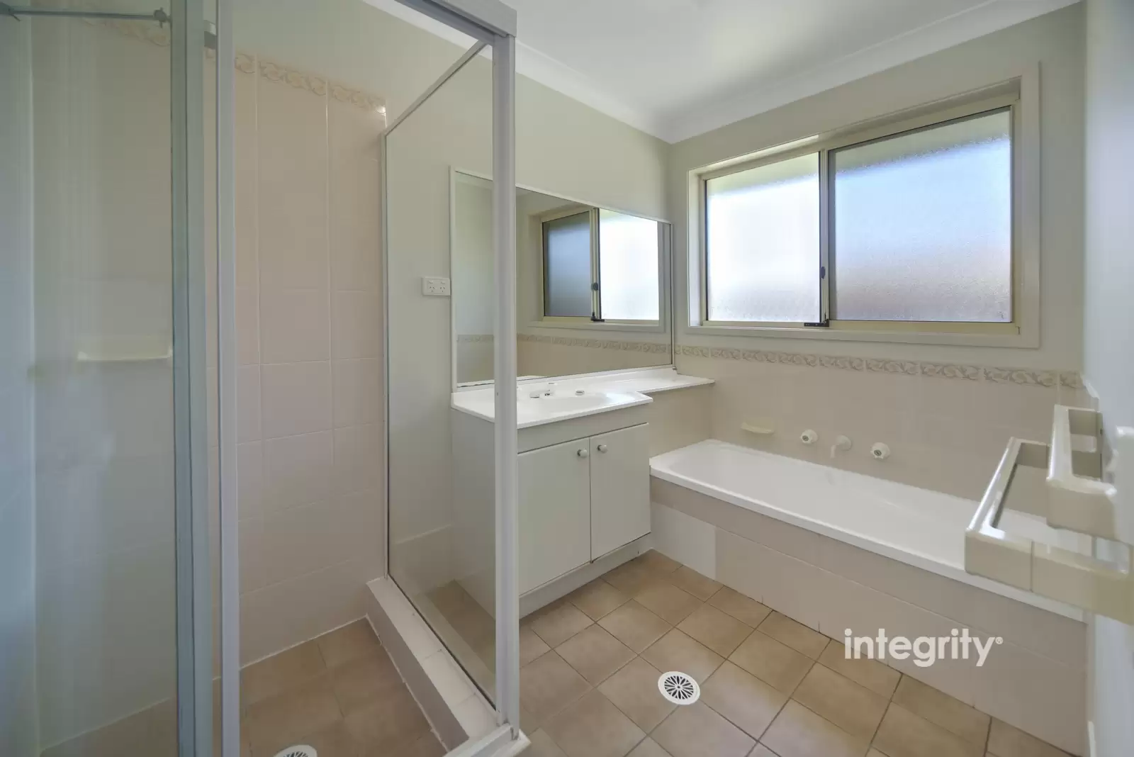 North Nowra Sold by Integrity Real Estate - image 11