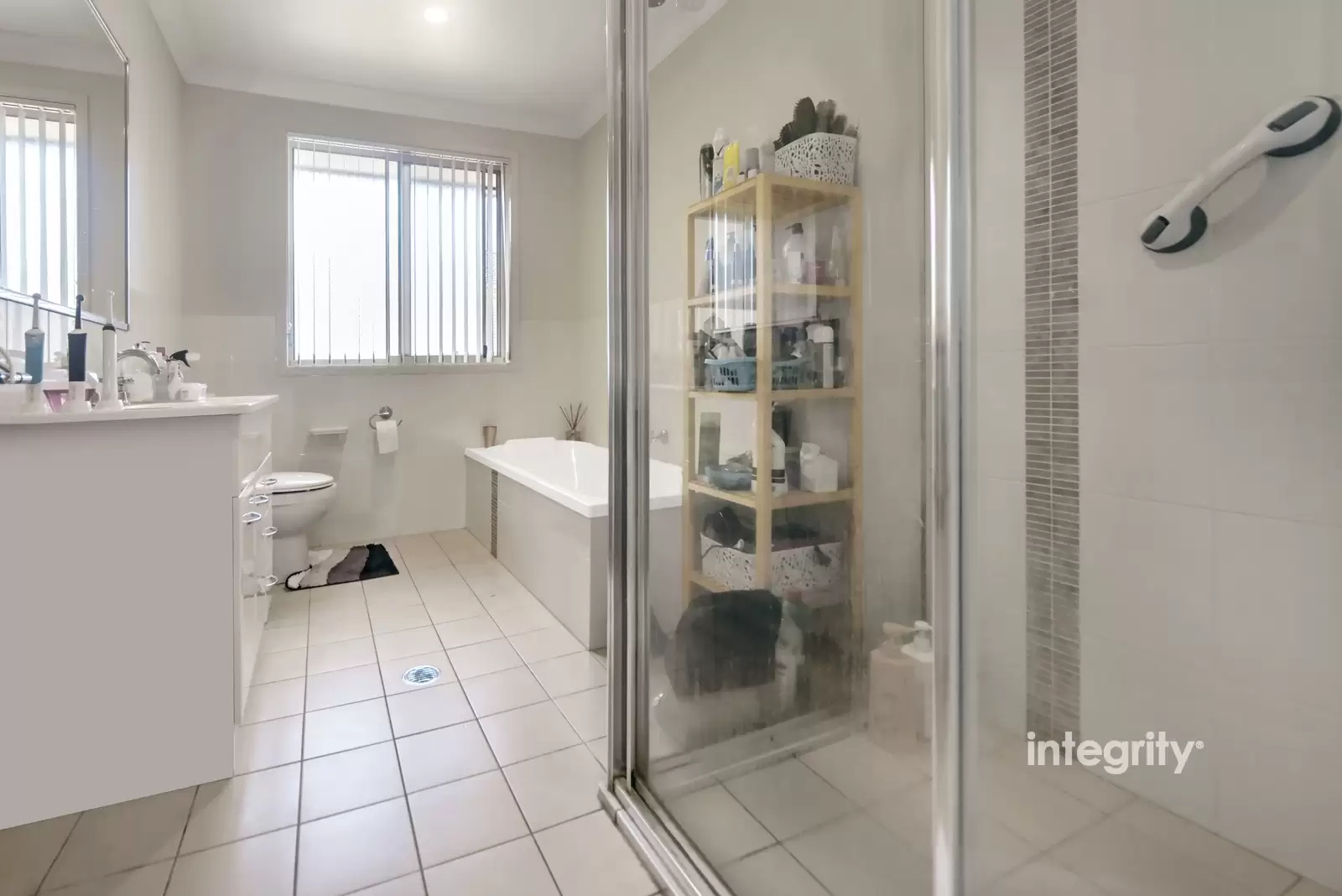 3/73-75 Rayleigh Drive, Worrigee Sold by Integrity Real Estate - image 13