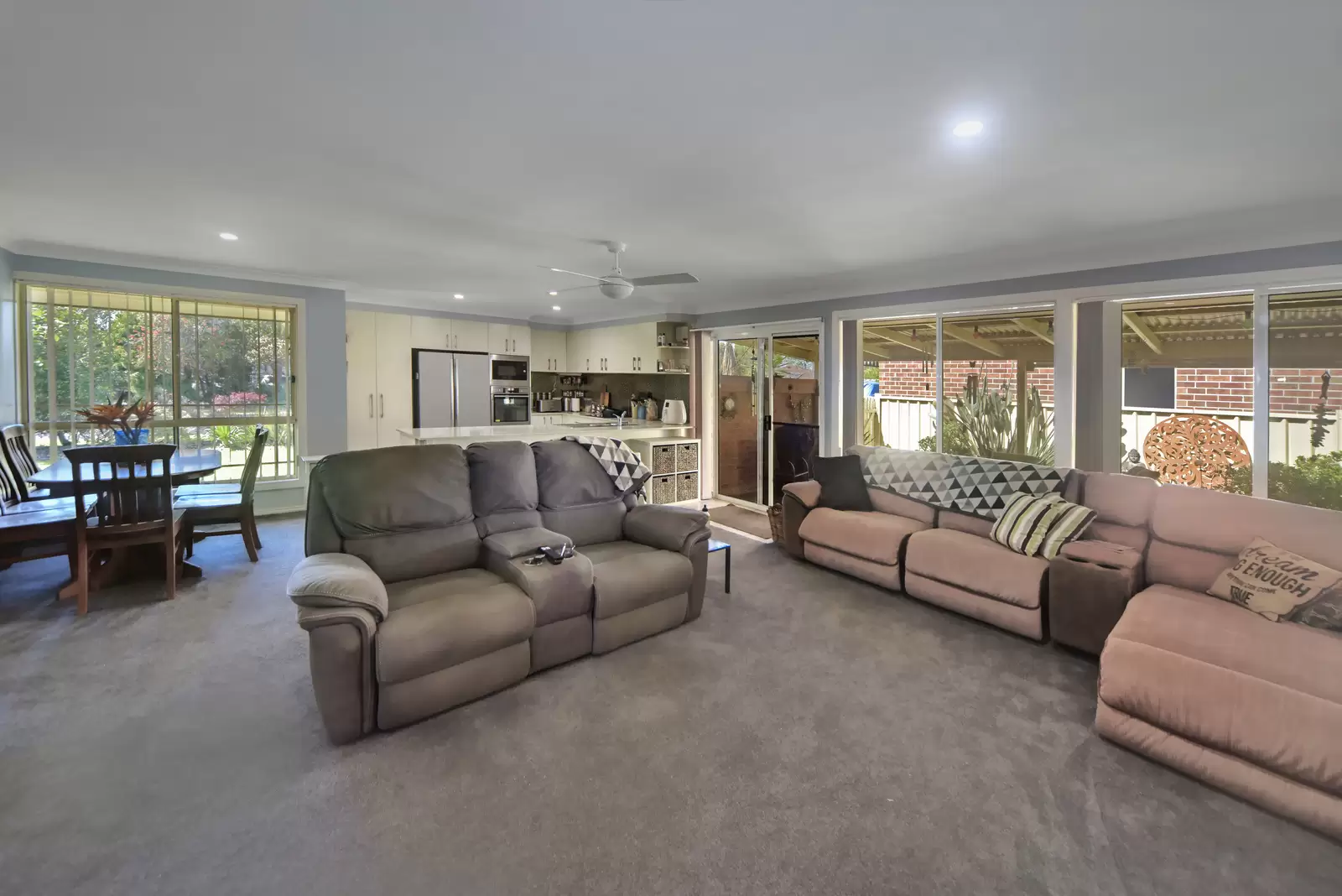 110 West Birriley Street, Bomaderry Sold by Integrity Real Estate - image 3
