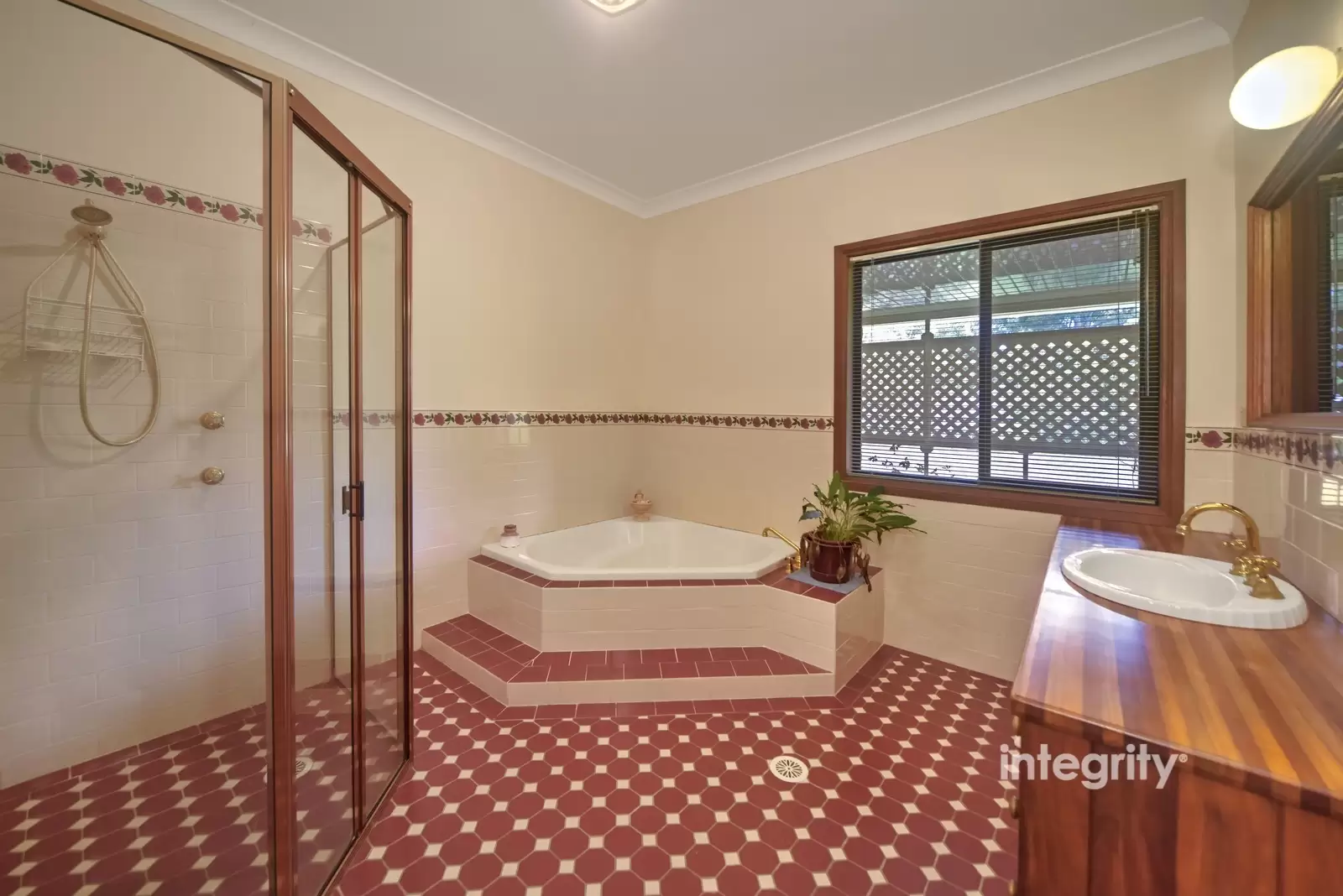 8 Maculata Close, Cambewarra Sold by Integrity Real Estate - image 9