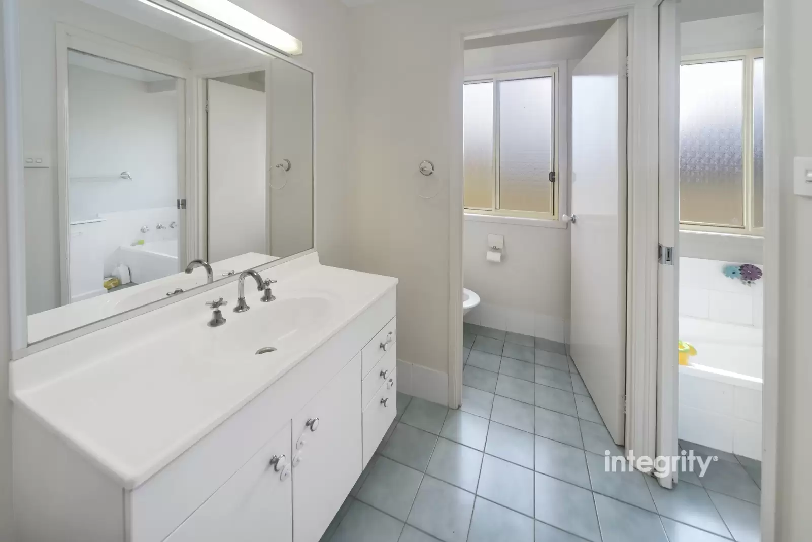 165 Rayleigh Drive, Worrigee Sold by Integrity Real Estate - image 8