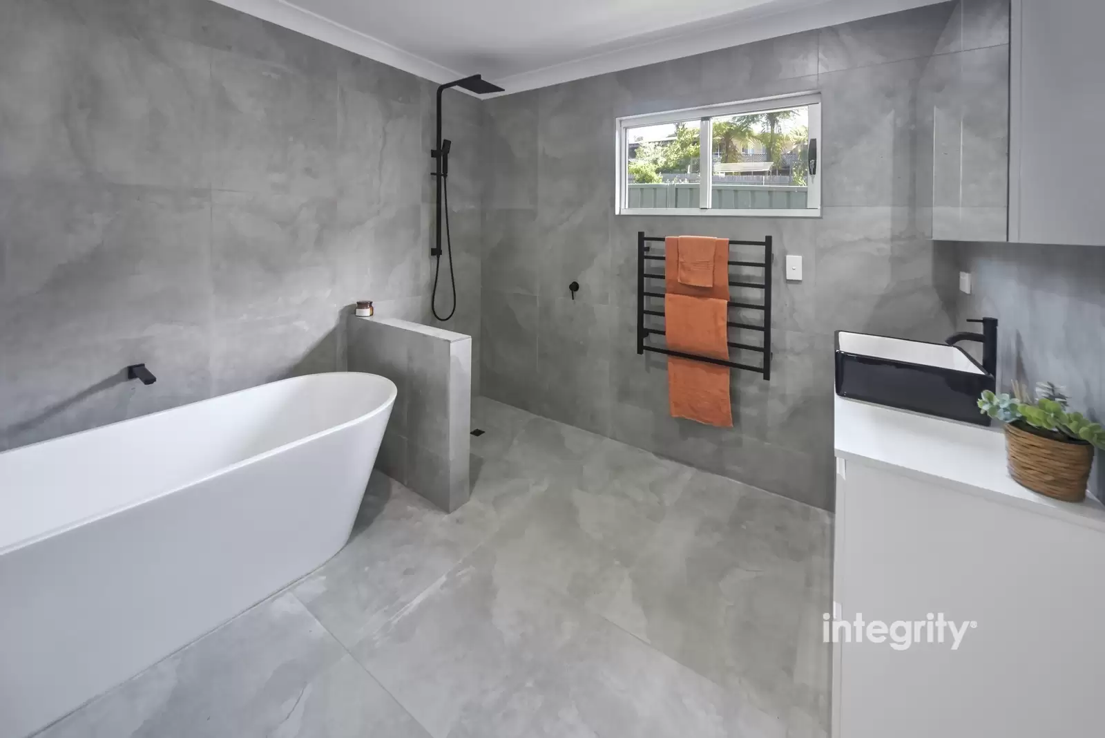 8 Burton Street, Nowra Sold by Integrity Real Estate - image 8