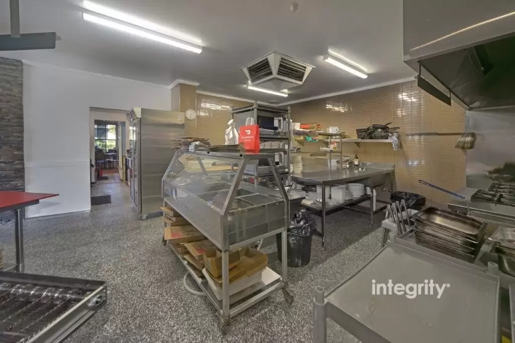 223 Kinghorne Street, Nowra Sold by Integrity Real Estate - image 6