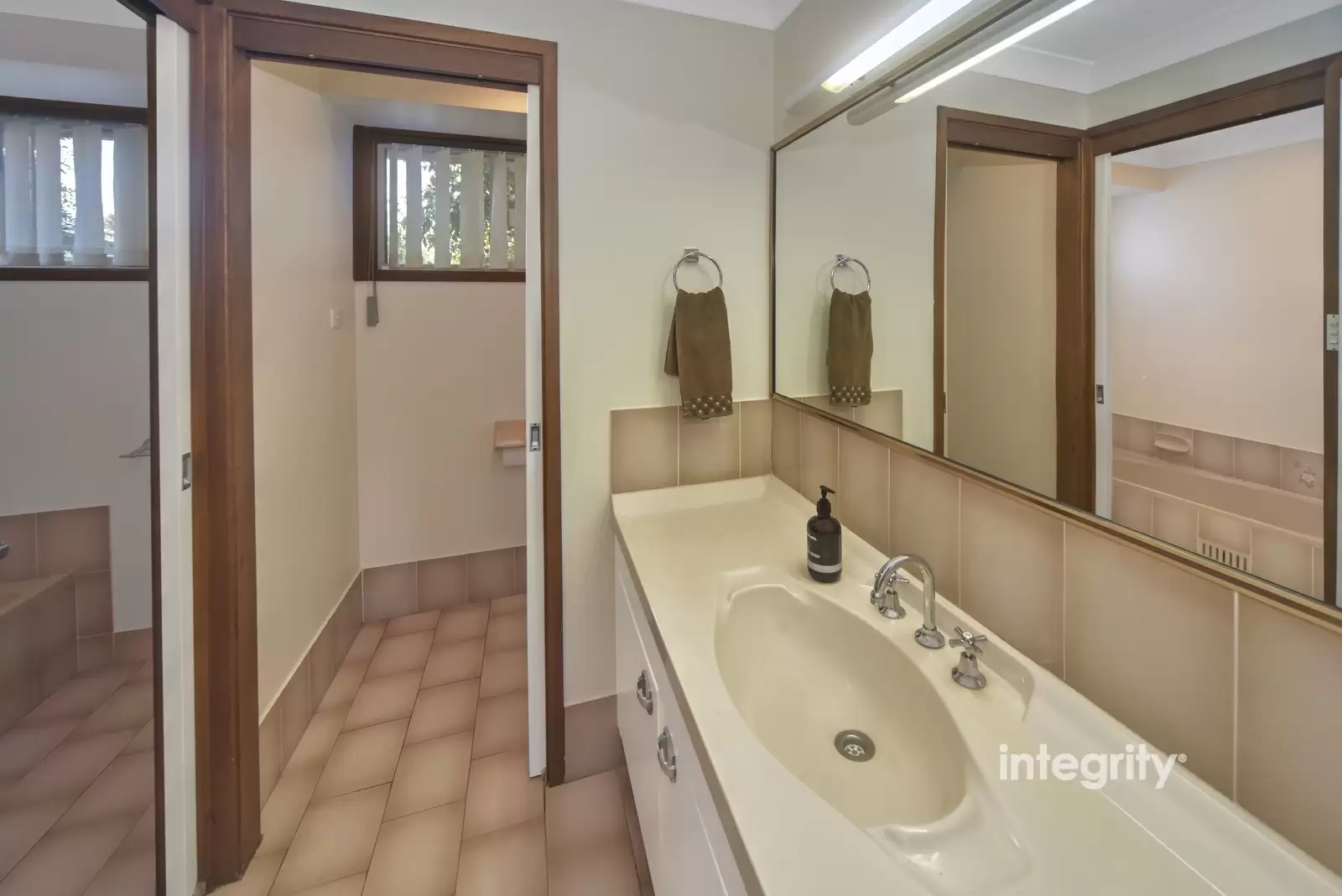 2 Peniston Avenue, Nowra Sold by Integrity Real Estate - image 7