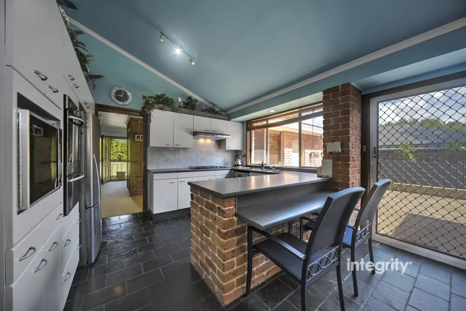 2 Peniston Avenue, Nowra Sold by Integrity Real Estate - image 4