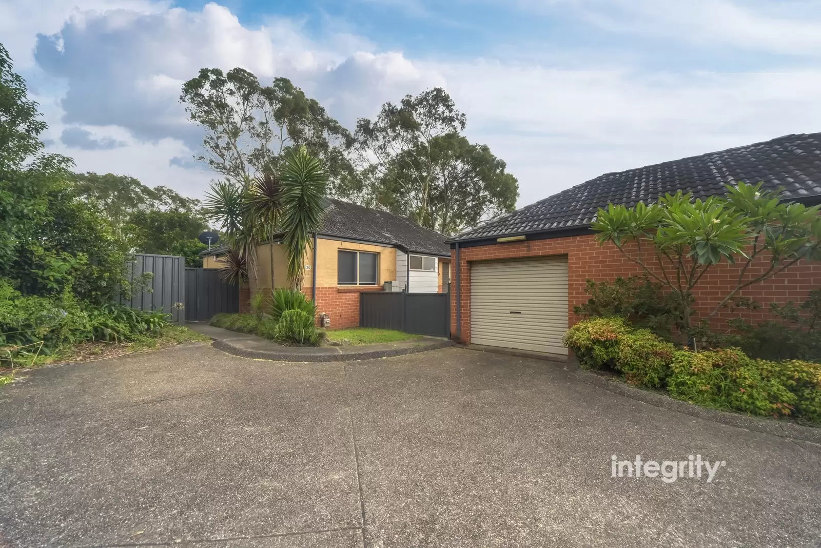 20/33 Lynburn Avenue, Bomaderry Sold by Integrity Real Estate - image 2