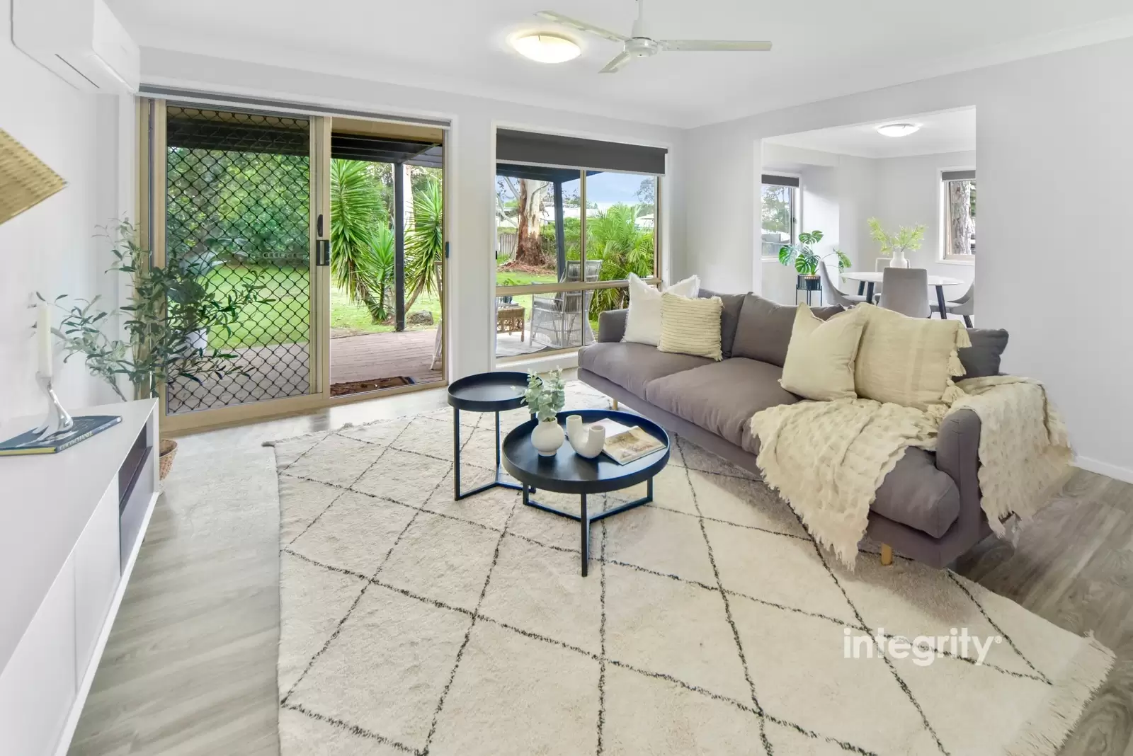 20/33 Lynburn Avenue, Bomaderry Sold by Integrity Real Estate