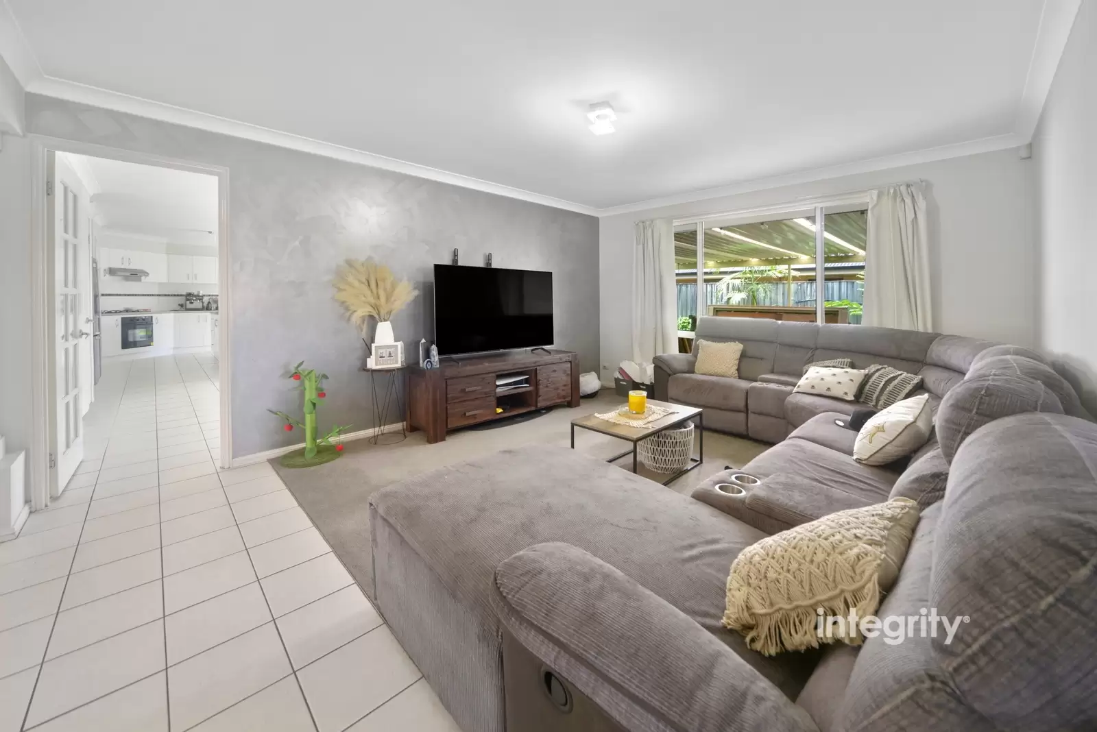 11 Whitewood Street, Worrigee Sold by Integrity Real Estate - image 2