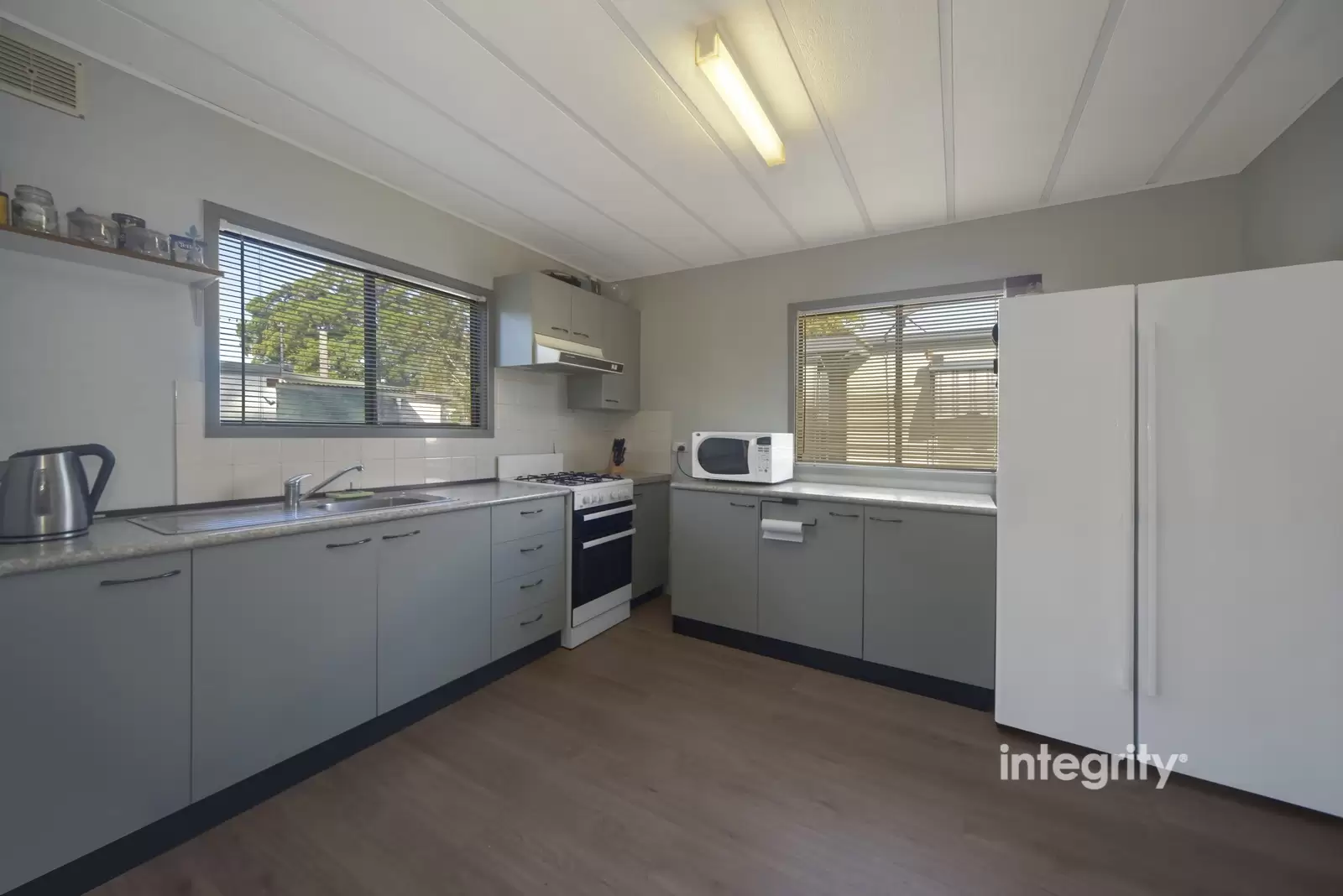 17/17 Terara Road, Terara Sold by Integrity Real Estate - image 4