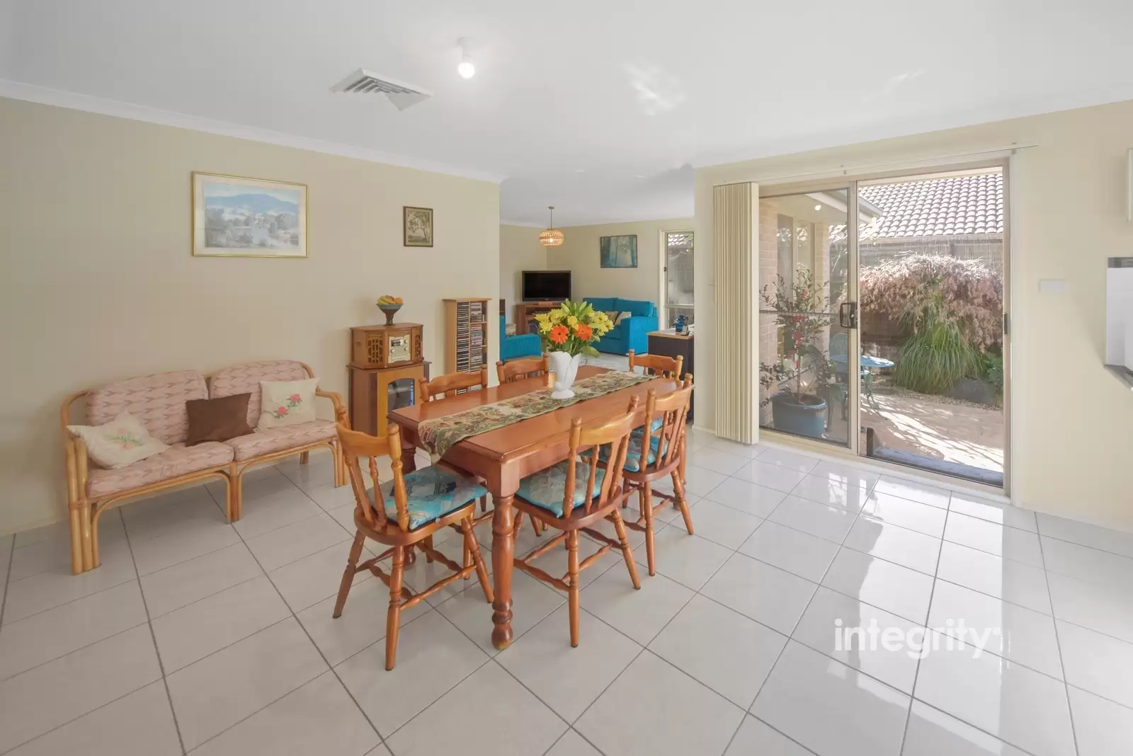 53 Sheraton Circuit, Bomaderry Sold by Integrity Real Estate - image 4