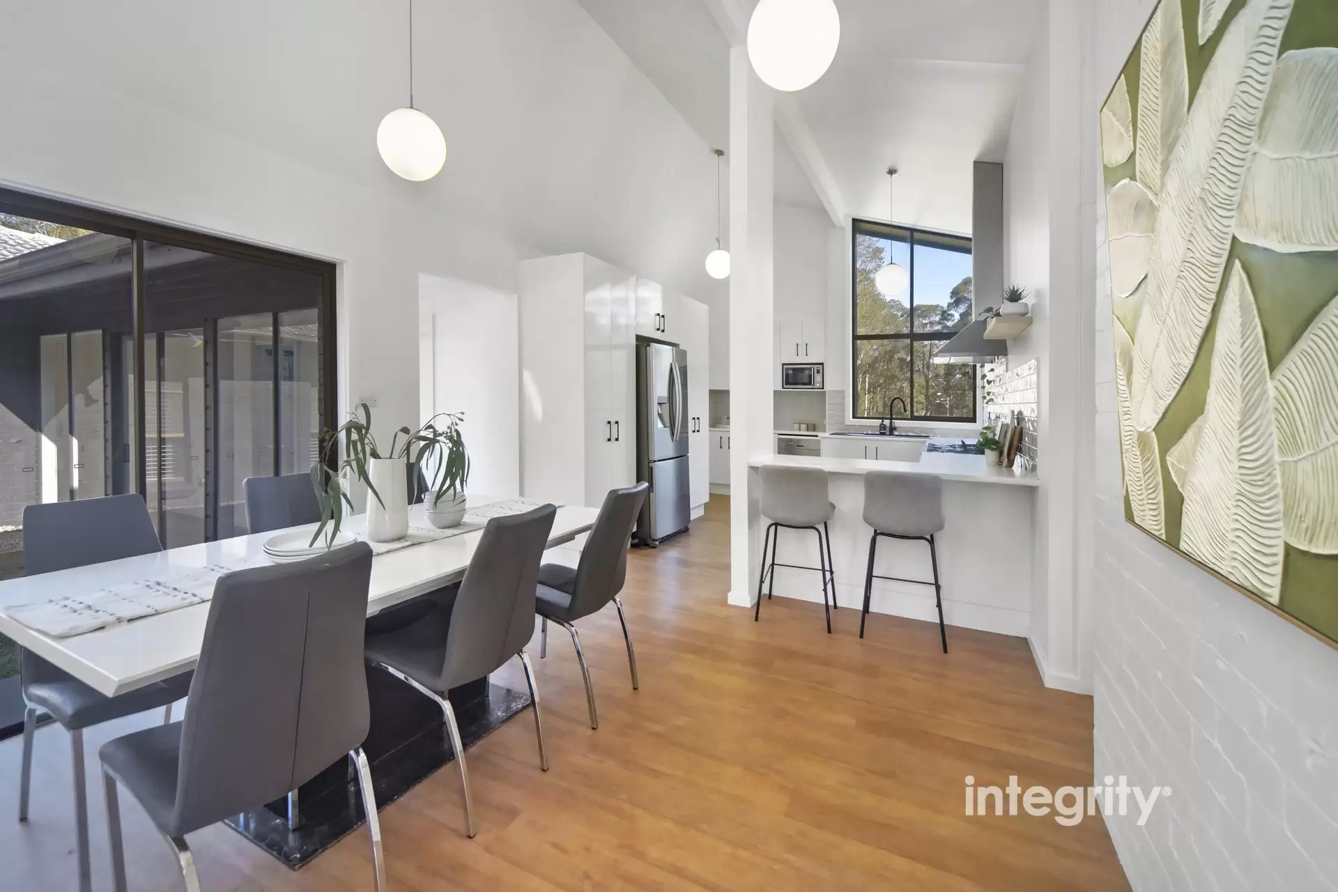 15 Old Woollamia Road, Falls Creek Sold by Integrity Real Estate - image 5