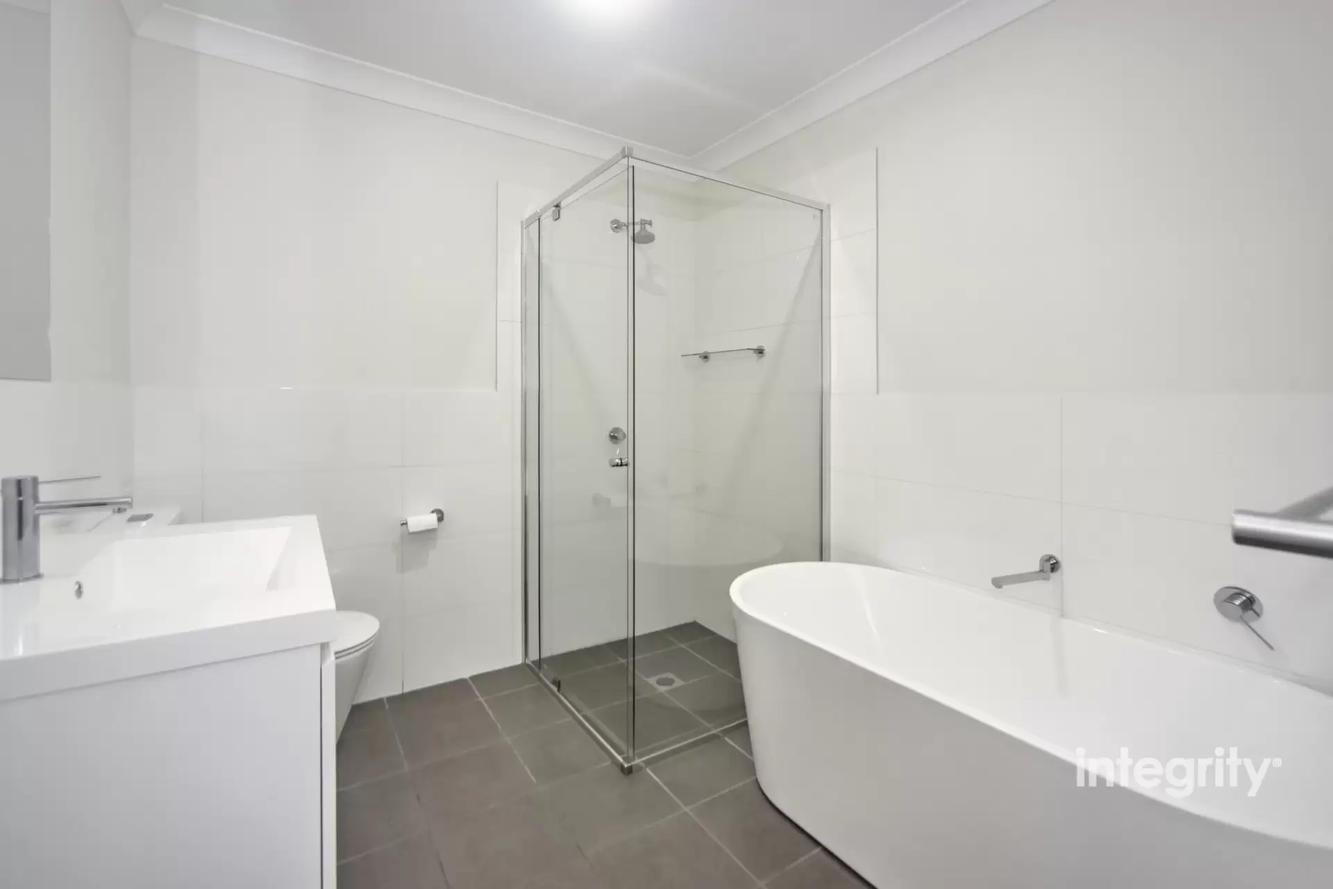 27B Birriley Street, Bomaderry Sold by Integrity Real Estate - image 5