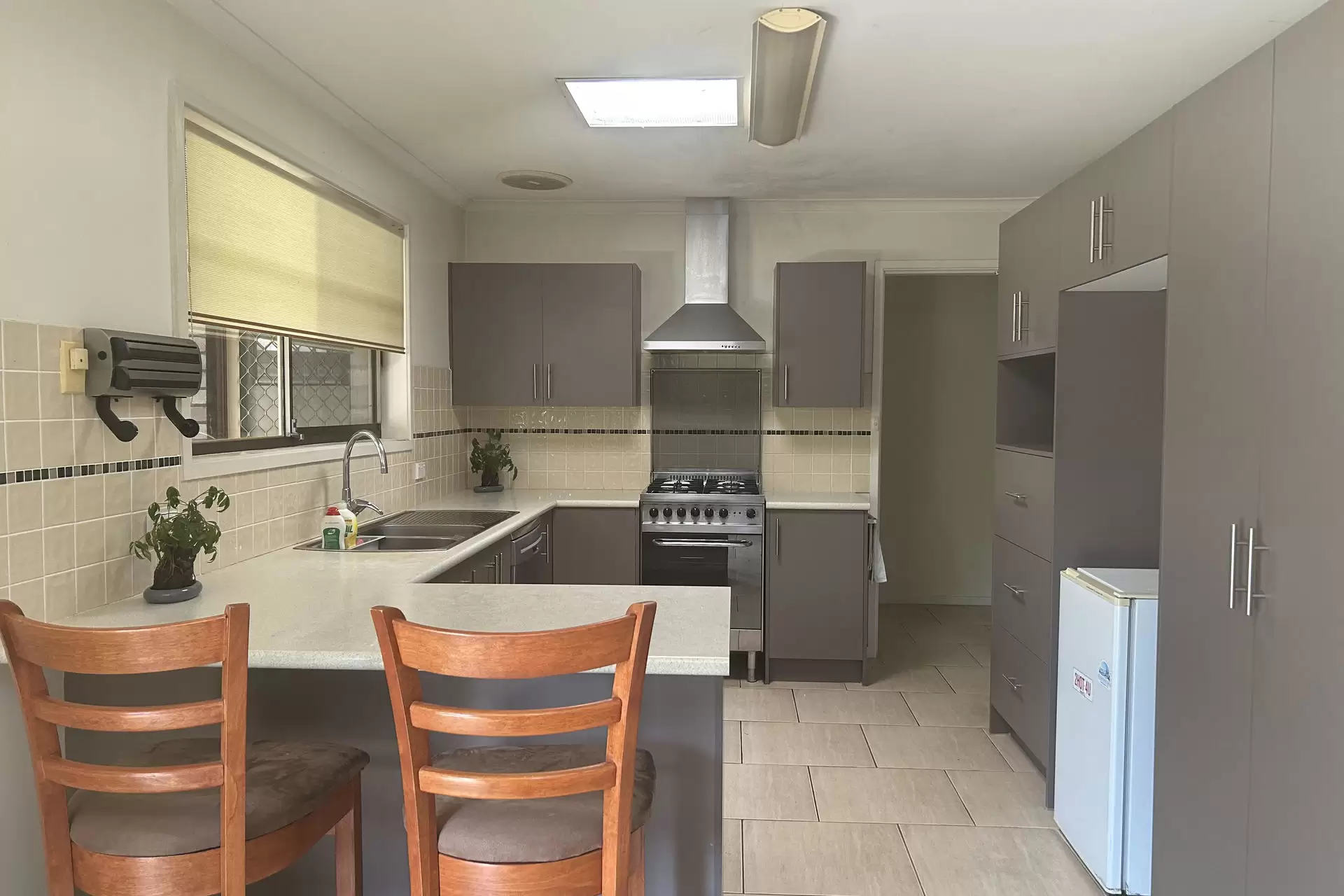 17 Elia Avenue, Nowra Leased by Integrity Real Estate - image 3