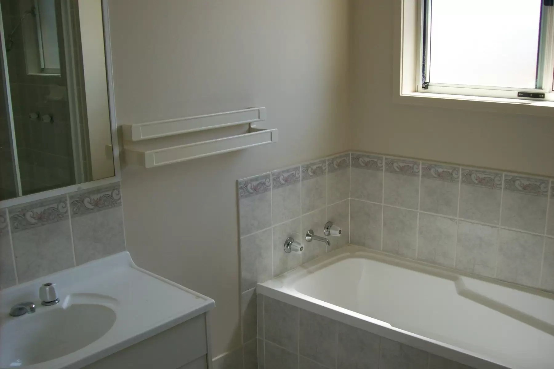 38 Rayleigh Drive, Worrigee Leased by Integrity Real Estate - image 3