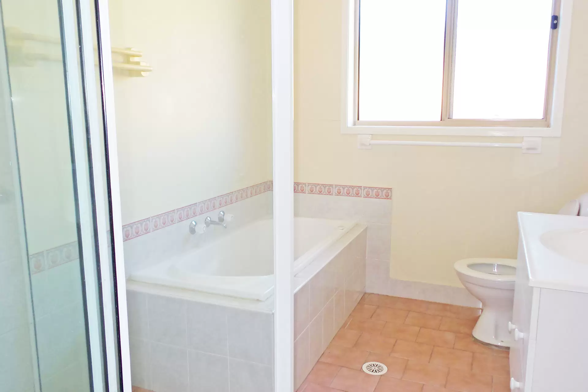 18 Hermes Crescent, Worrigee Leased by Integrity Real Estate - image 11