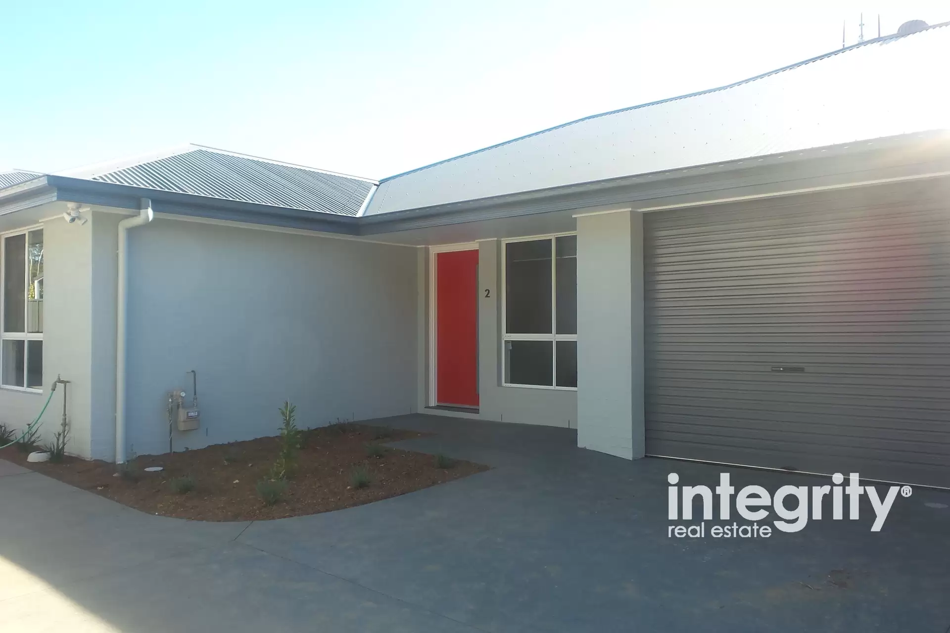 2/12 Hansons Road, North Nowra Leased by Integrity Real Estate - image 1