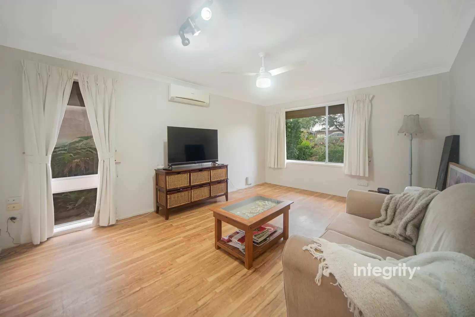 5 Allison Avenue, Nowra Sold by Integrity Real Estate - image 2