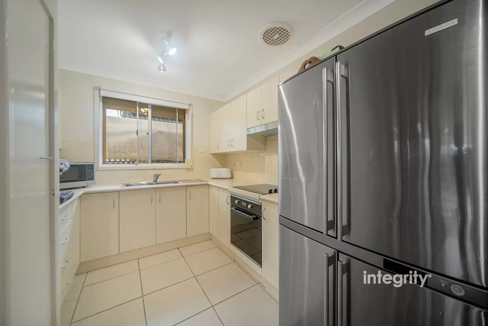 5 Allison Avenue, Nowra Sold by Integrity Real Estate - image 4