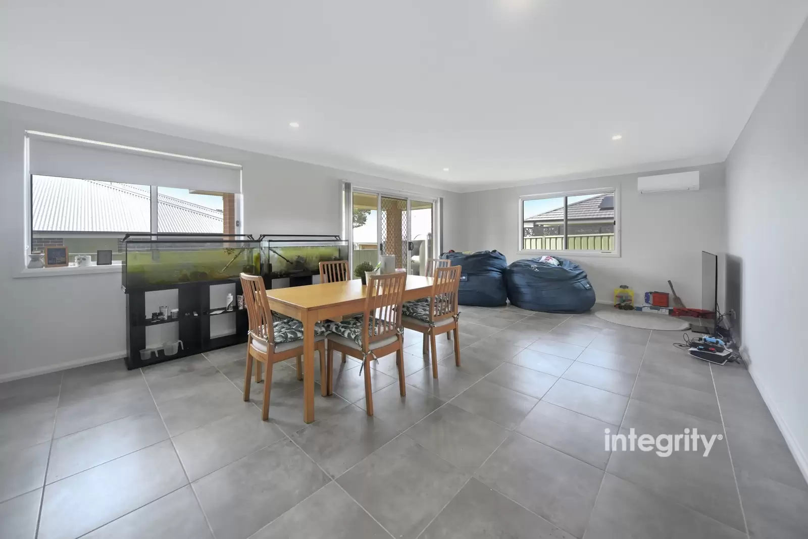 7 Manoora Way, Nowra Sold by Integrity Real Estate - image 4