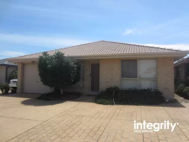 2/35 Sophia Road, Worrigee Leased by Integrity Real Estate - image 1