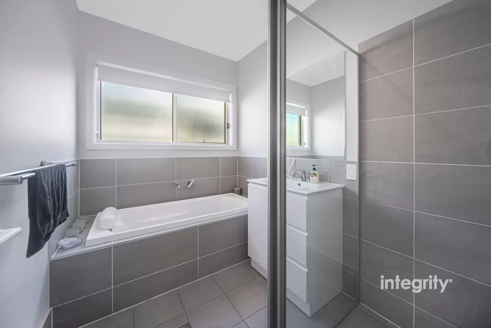 29 Gracilis Rise, South Nowra Sold by Integrity Real Estate - image 7