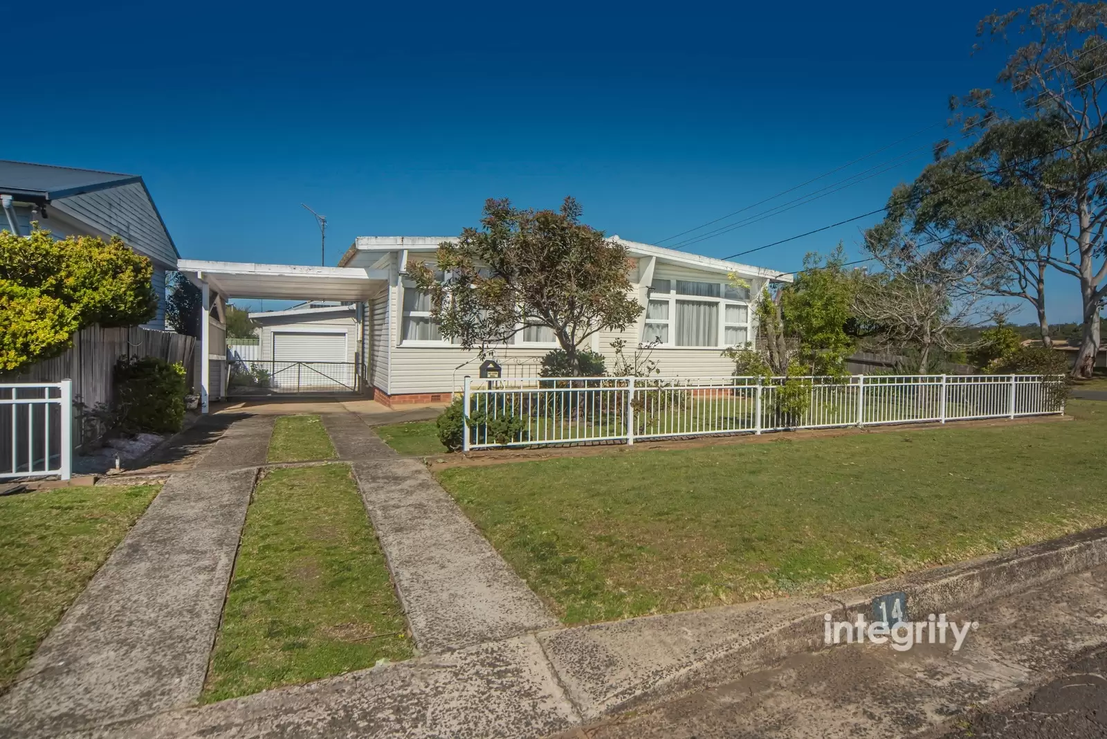 14 Plunkett Street, Nowra Sold by Integrity Real Estate - image 2
