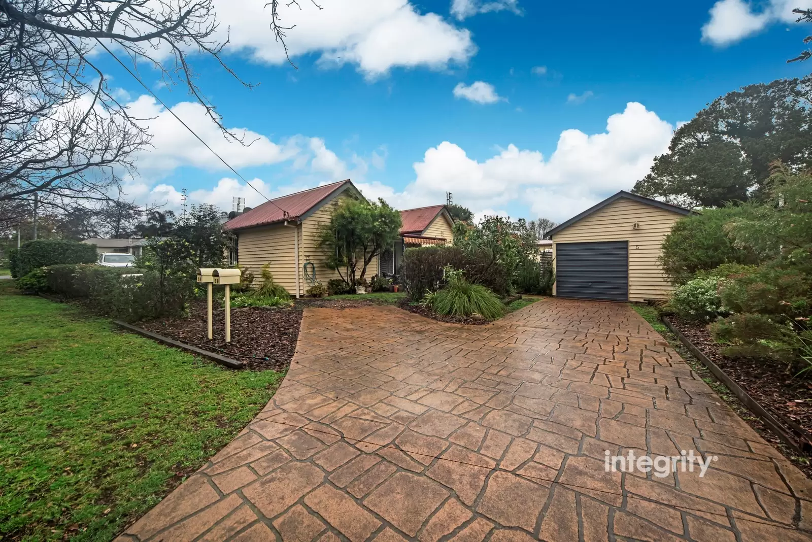 5 Leatham Avenue, Nowra Sold by Integrity Real Estate - image 2