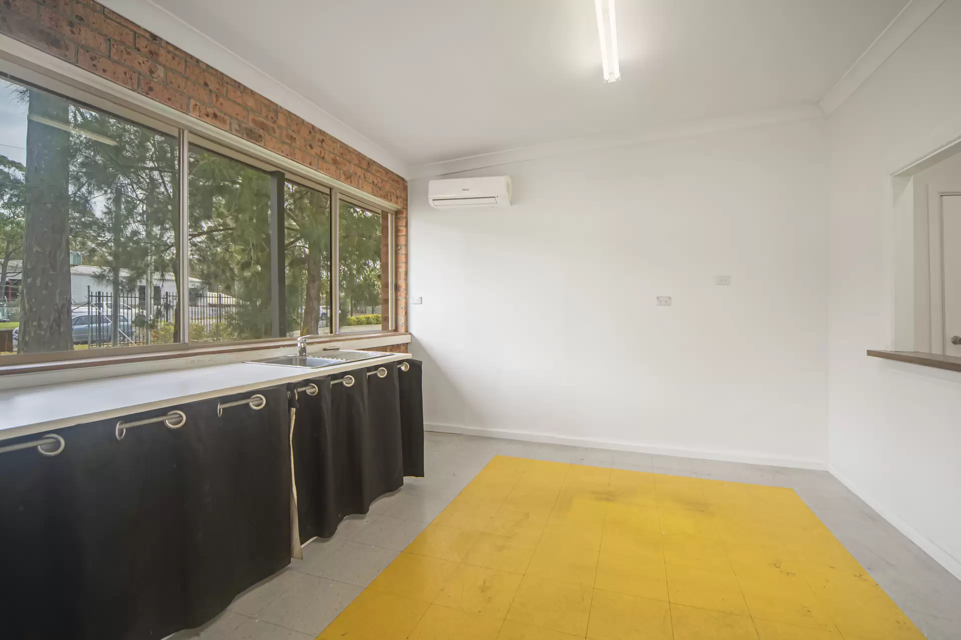 26 Norfolk Avenue, South Nowra Leased by Integrity Real Estate - image 8