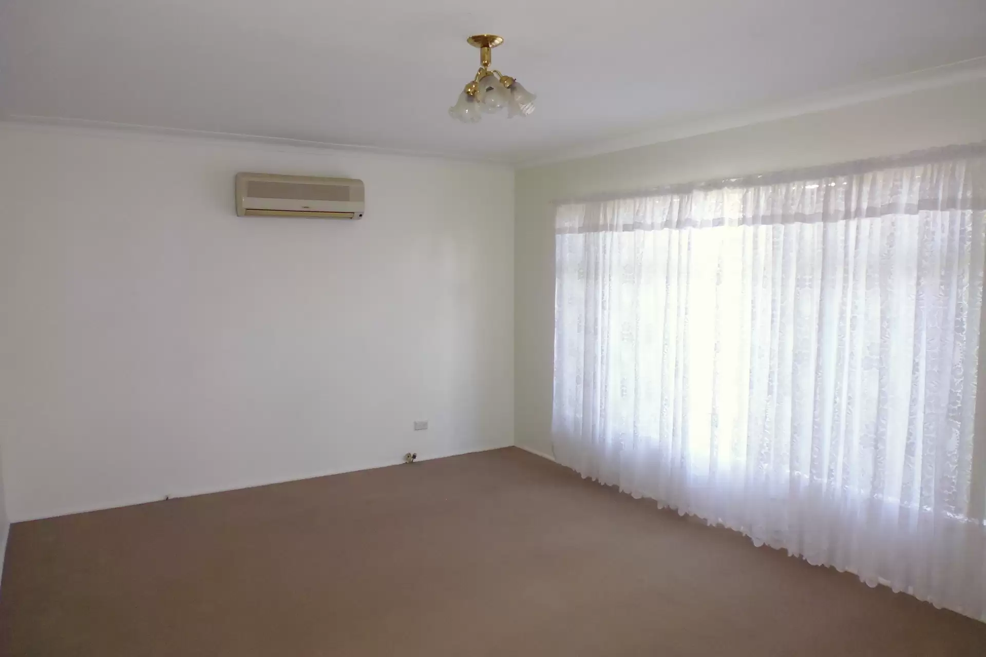 63 Page Avenue, North Nowra Leased by Integrity Real Estate - image 2