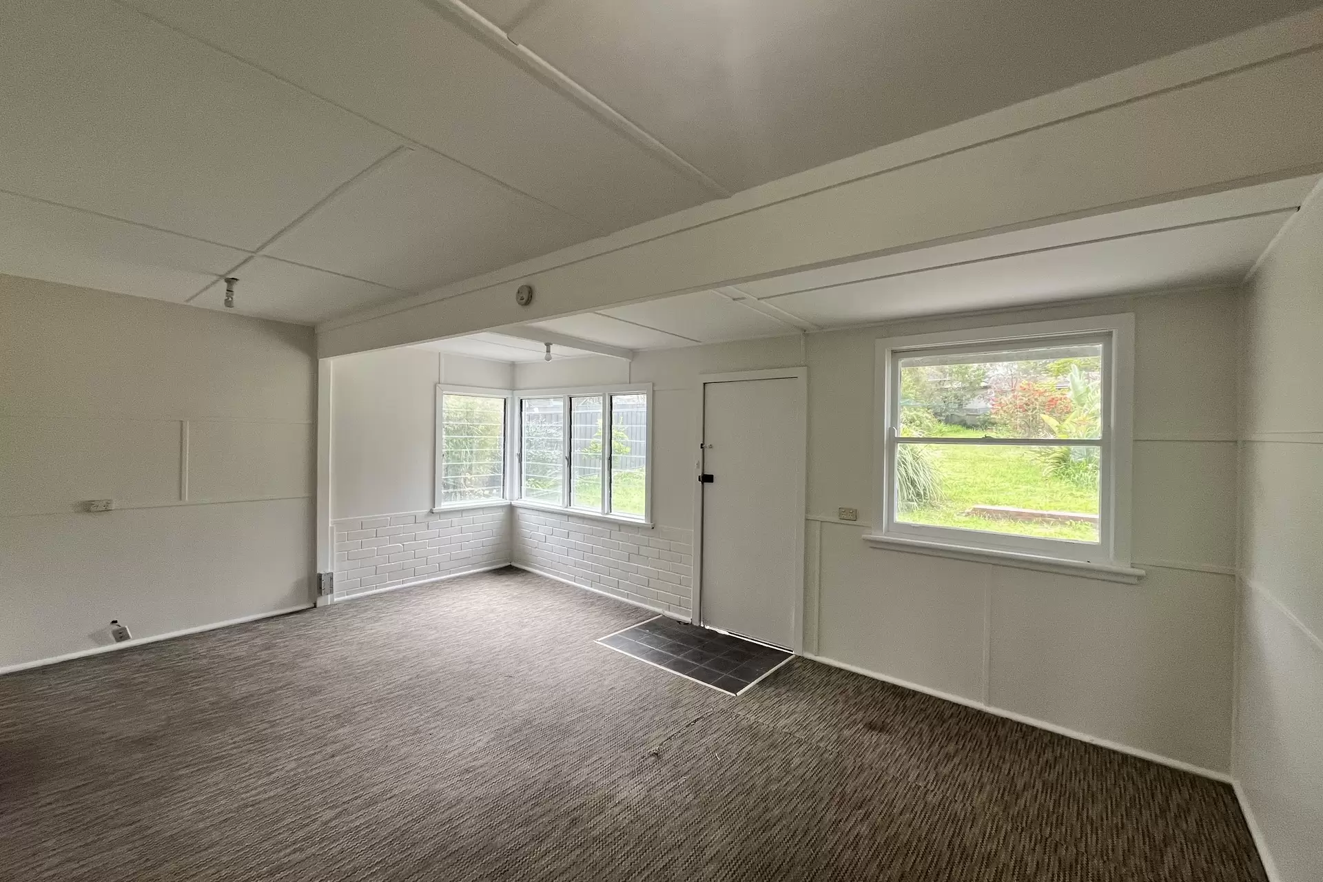 58 St Georges Road, St Georges Basin Leased by Integrity Real Estate - image 2