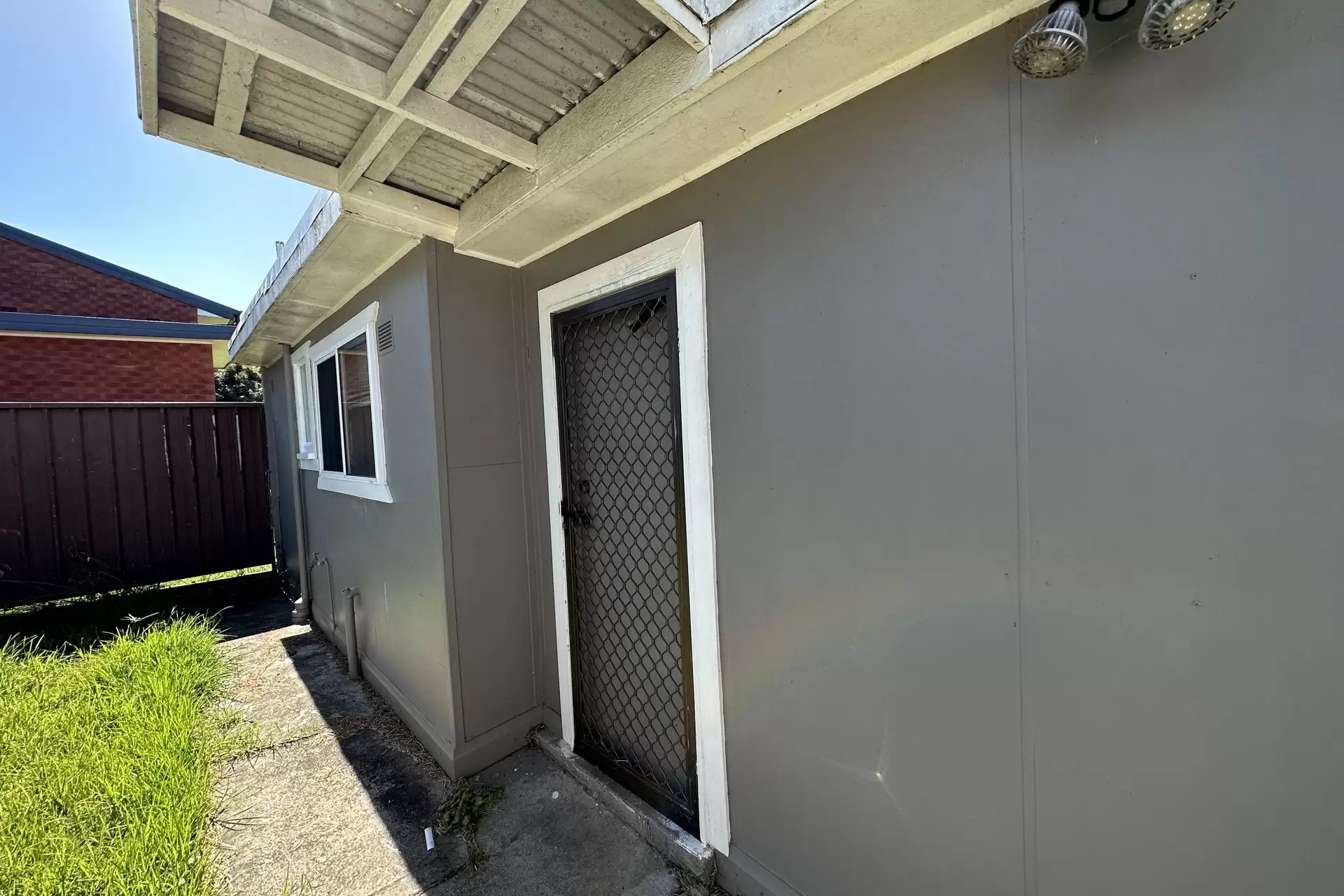 3/61 Wallace Street, Nowra Leased by Integrity Real Estate - image 1