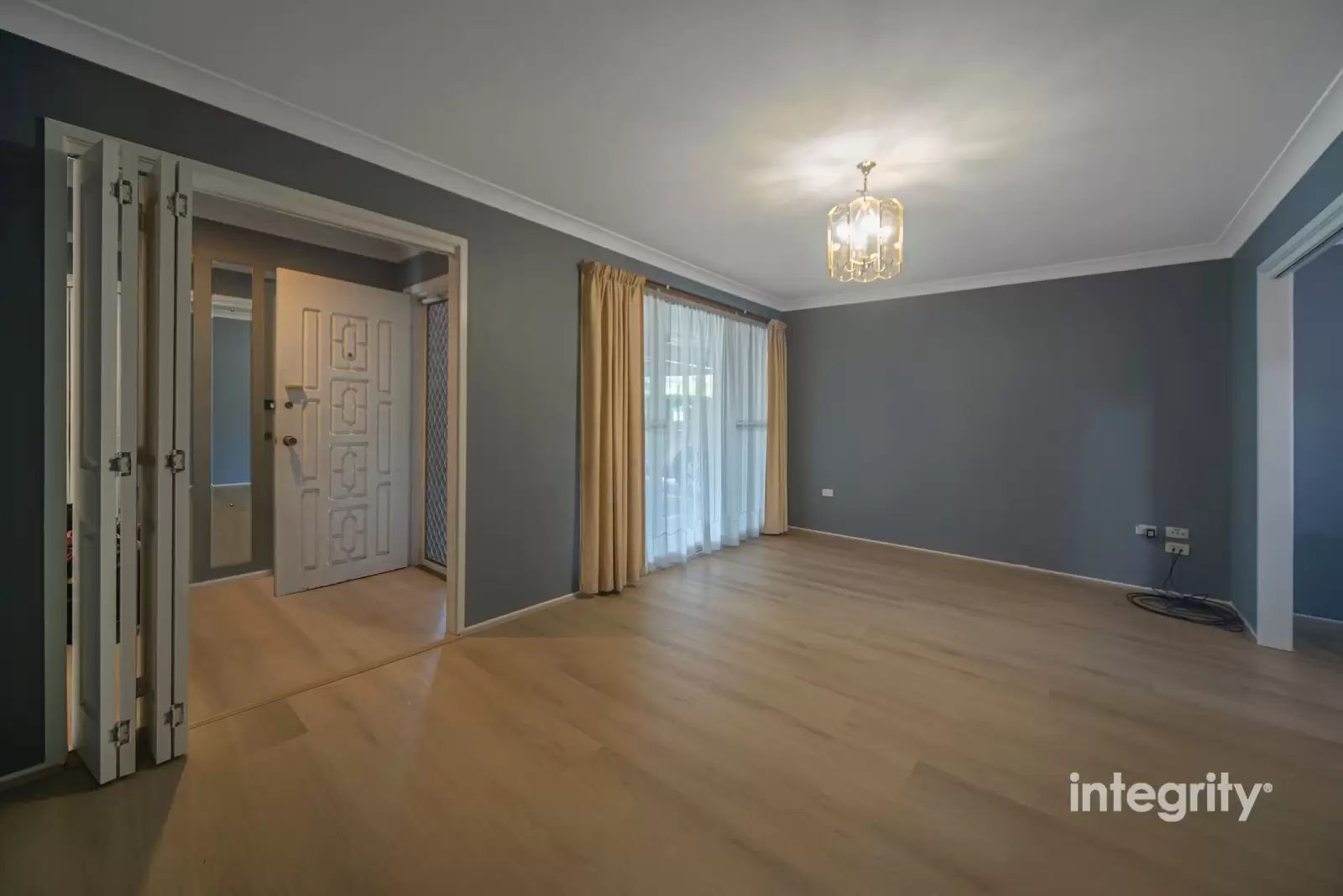 13 Yalwal Road, West Nowra Sold by Integrity Real Estate - image 3
