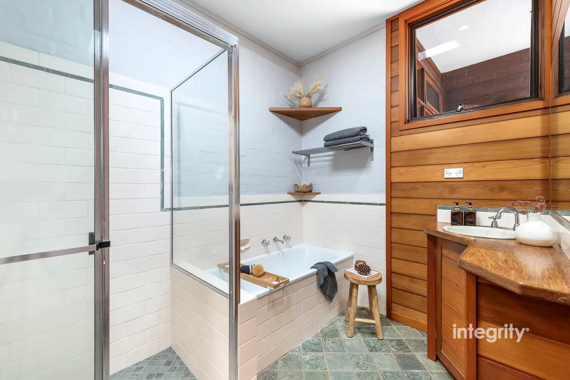 21 Mowbray Road, Culburra Beach Sold by Integrity Real Estate - image 11