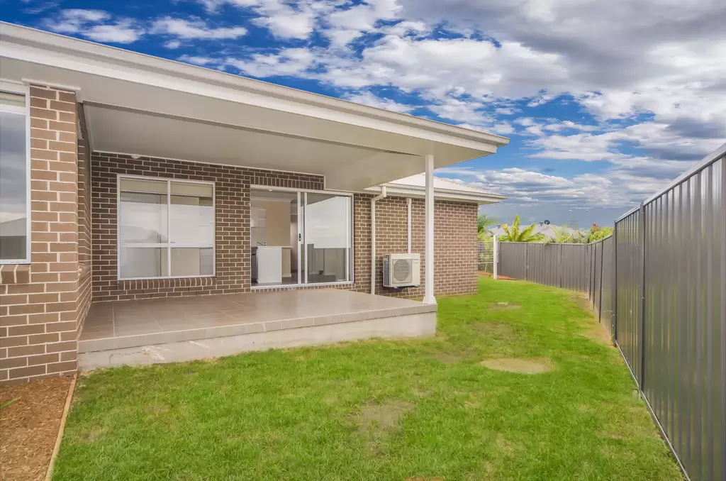 2/17 Banool Circuit, Bomaderry Leased by Integrity Real Estate - image 6