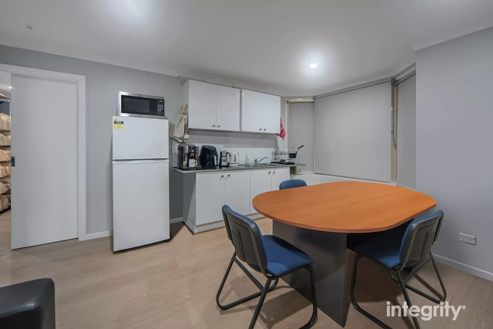 2 Tarawara Street, Bomaderry Sold by Integrity Real Estate - image 8