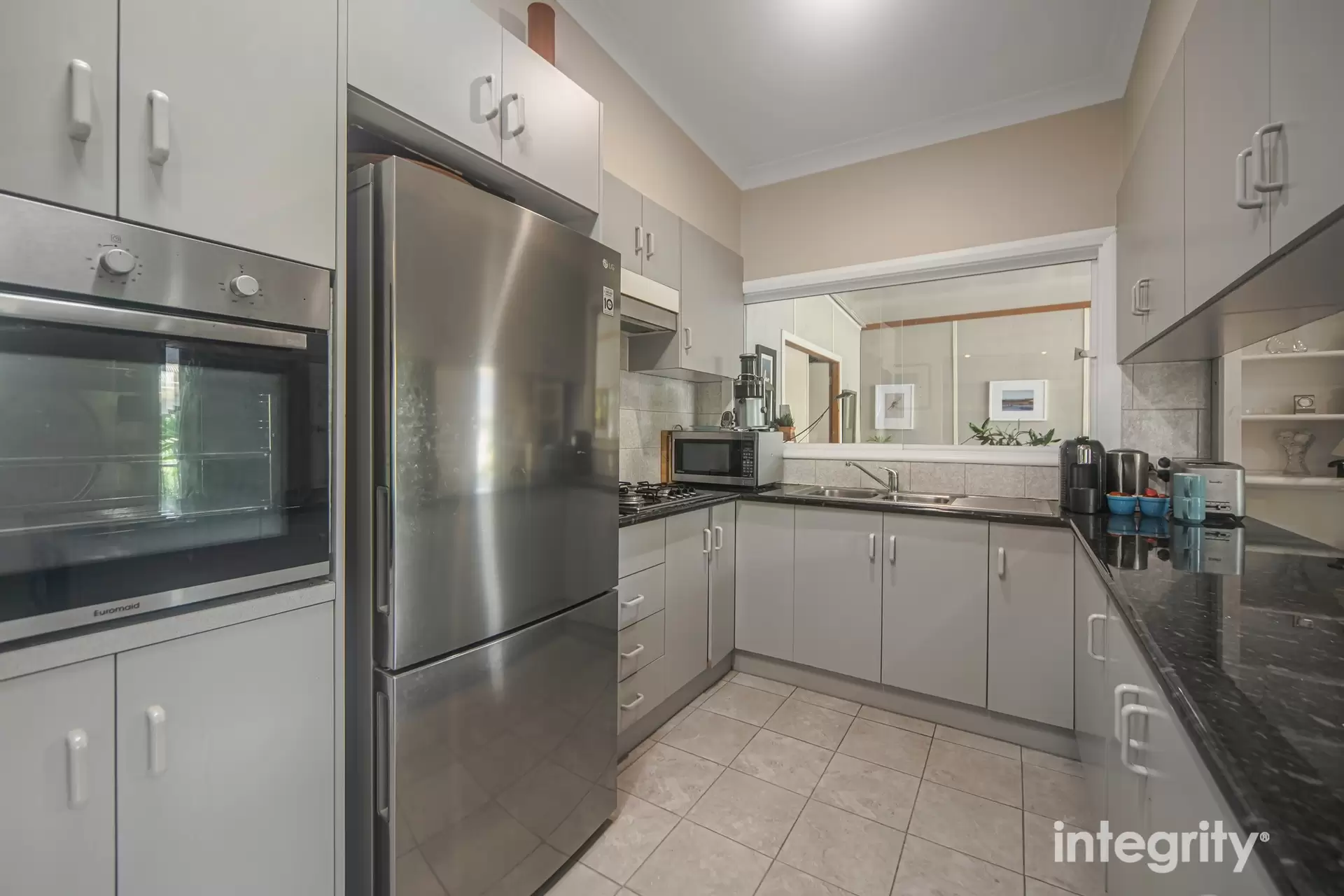 2 Tarawara Street, Bomaderry Sold by Integrity Real Estate - image 12
