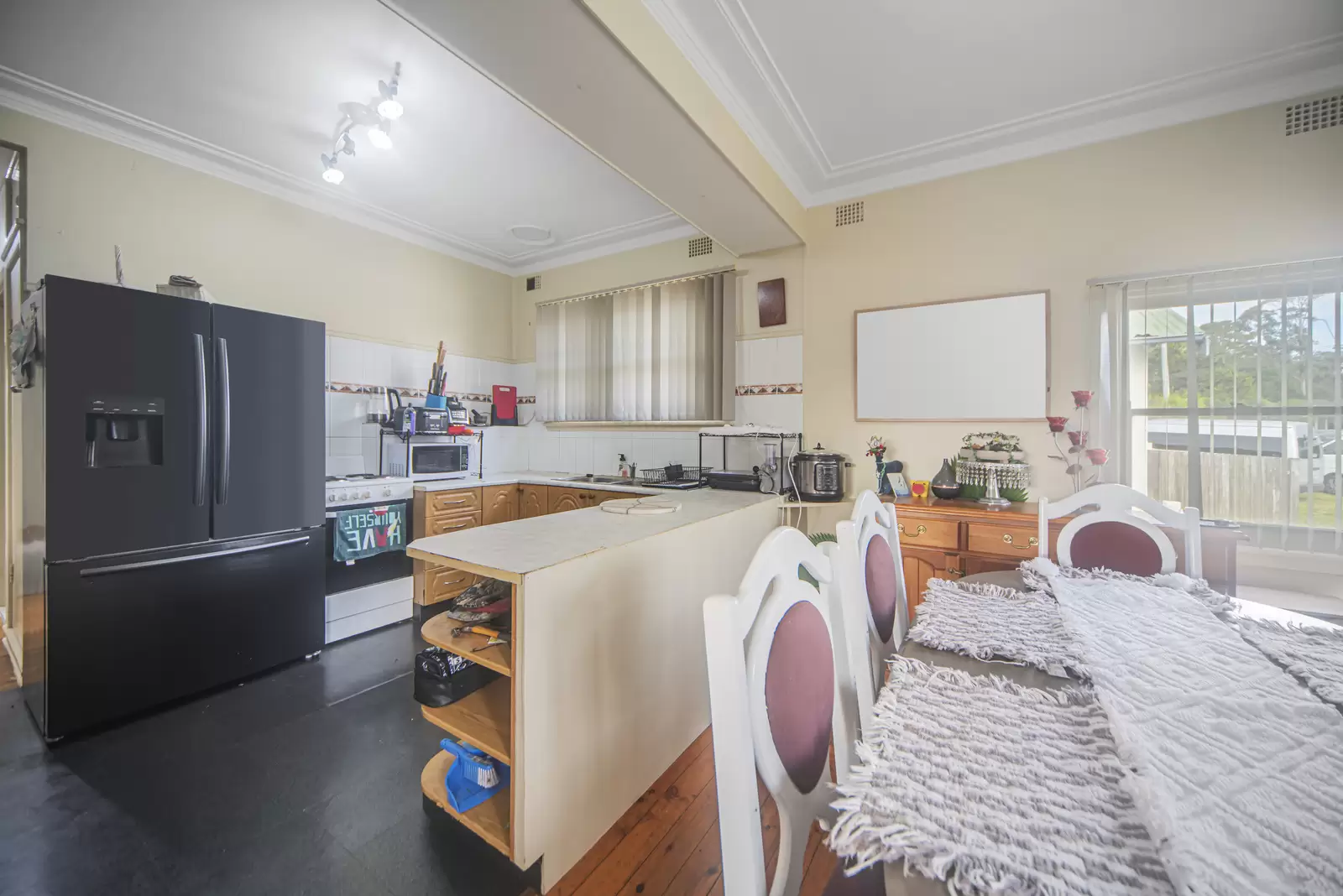 192 McKay Street, Nowra Leased by Integrity Real Estate - image 3