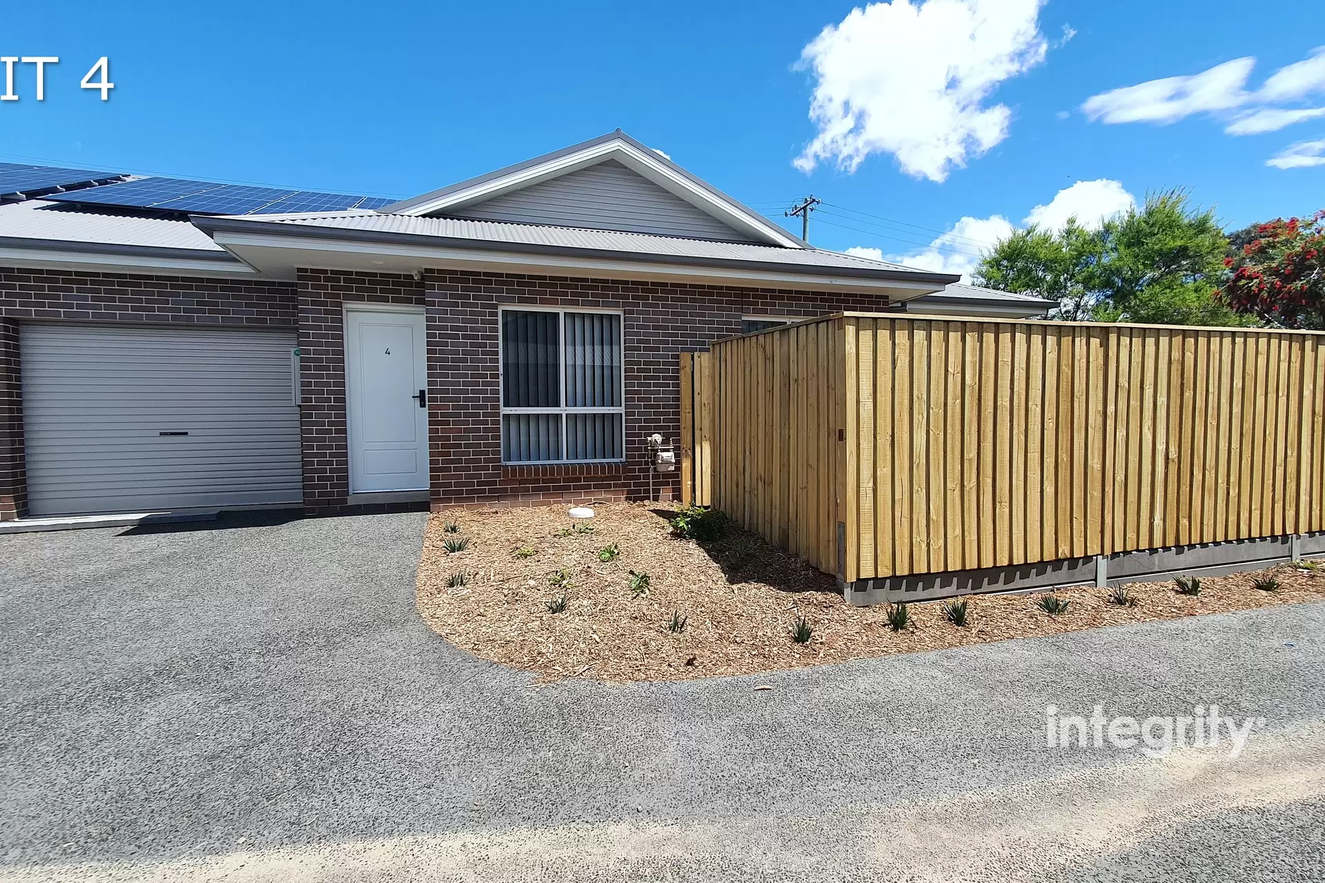 4/12 Federation Place, North Nowra Leased by Integrity Real Estate - image 1