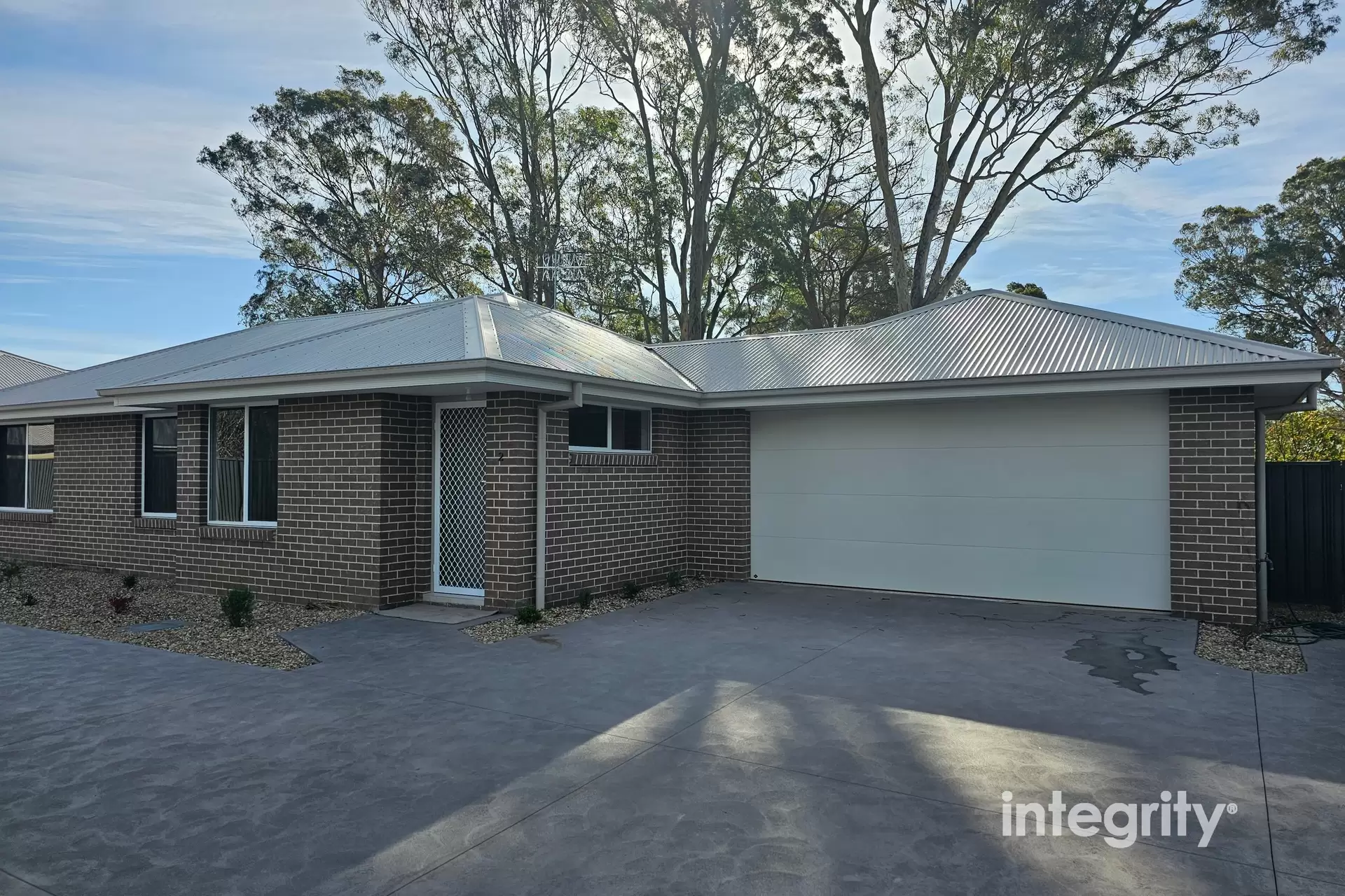 2/95 Albatross Road, West Nowra Leased by Integrity Real Estate - image 1