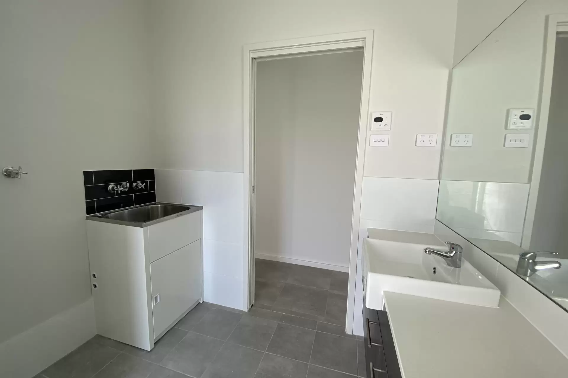6A Jindalee Crescent, Nowra Leased by Integrity Real Estate - image 6